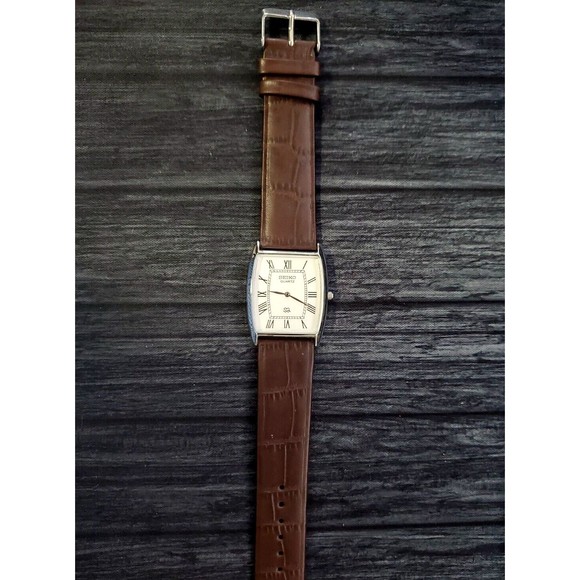 *RARE NOS Seiko Men Barrel Tank White Roman Dial Brown Leather band Dress… - Picture 1 of 7